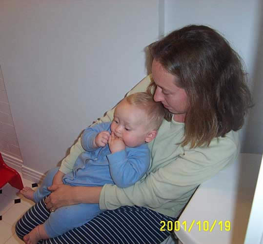 Watching his sister take a bath